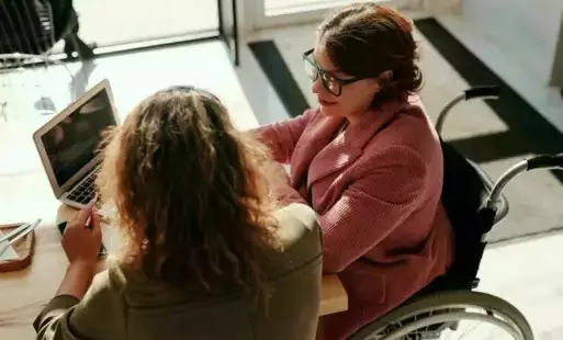 Zdjęcie do Realizacja programu &quot;Asystent osobisty osoby z niepełnosprawnością&quot; dla JST-edycja 2025