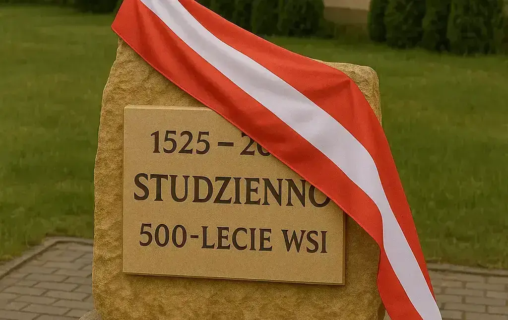 Zdjęcie do Odsłonięcie tablicy upamiętniającej 500 lecie Wsi Studzienno